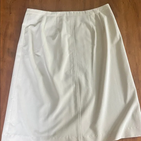 Grace Elements Cream Wrap Skirt - Picture 5 of 5